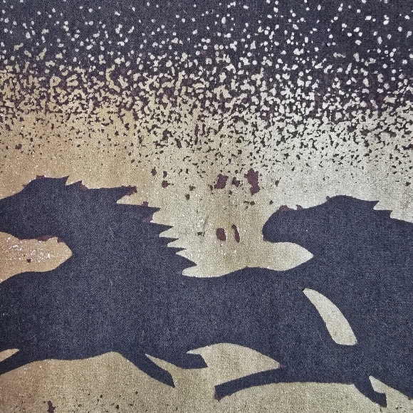 Wrangler Vintage Women's Western Rodeo Black Gold Foil Horse Shirt, Size Large - Picture 9 of 11